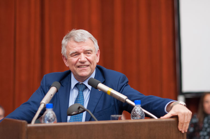 Валентин Пармон Валентин Пармон