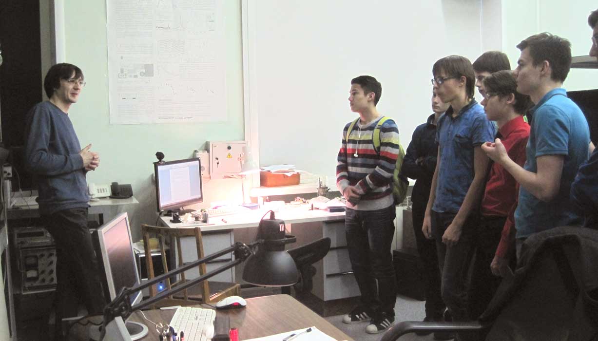 Лаборатория спектроскопии конденсированных сред 180207 lab spektr 2