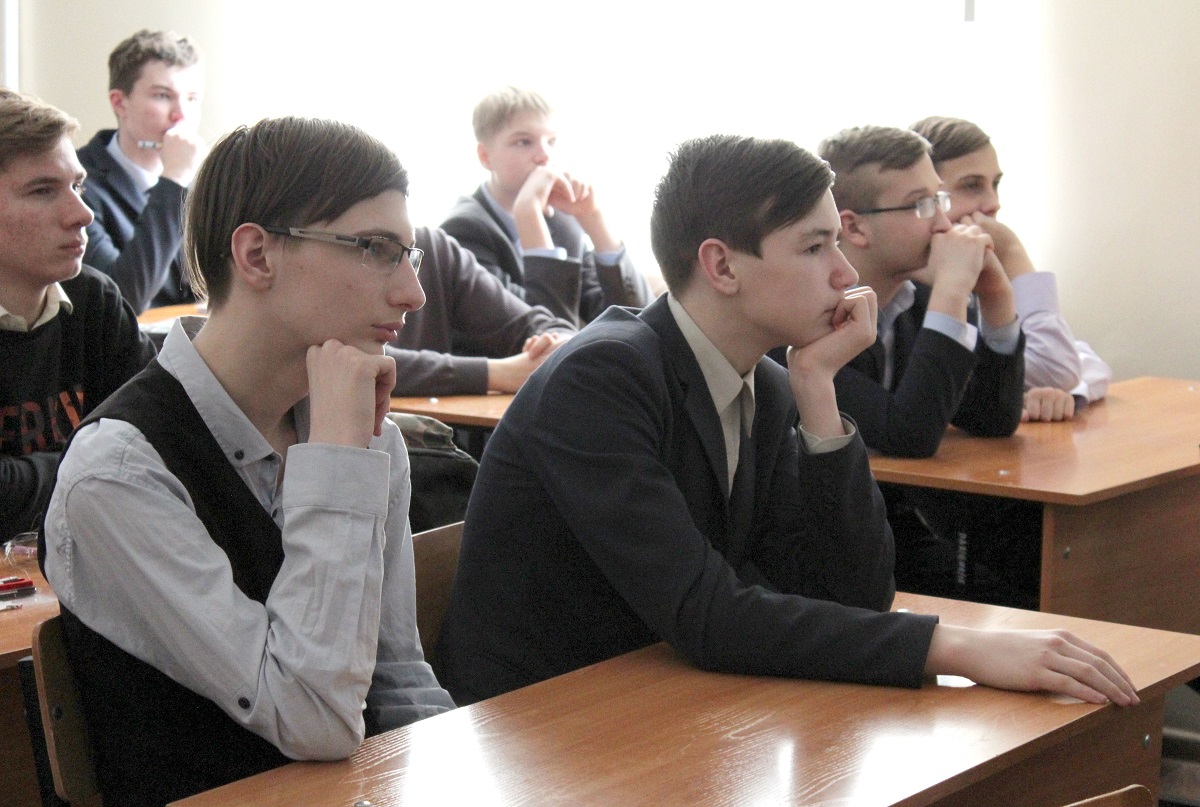 Городские дни науки-2018. Ученики Аэрокосмического лицея имени Ю.В. Кондратюка Городские дни науки-2018. Ученики Аэрокосмического лицея имени Ю.В. Кондратюка