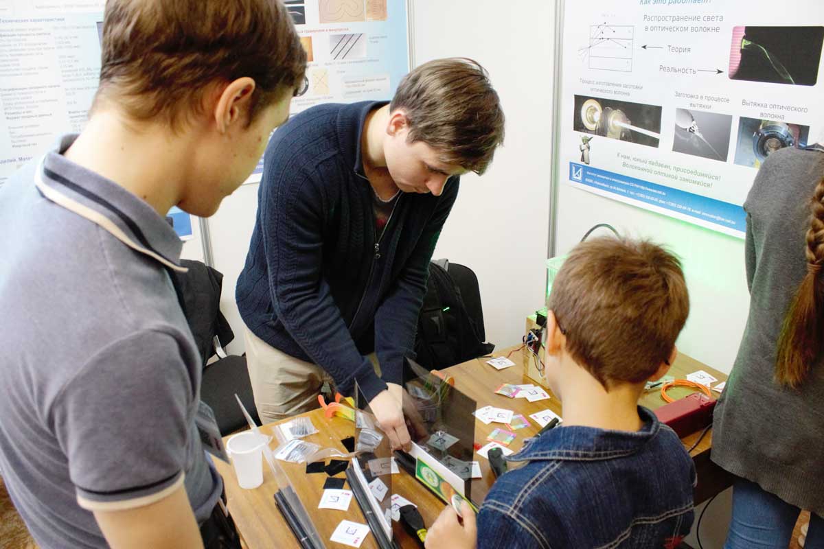 ИАиЭ СО РАН на фестивале "Наука 0+" ИАиЭ СО РАН на фестивале "Наука 0+"