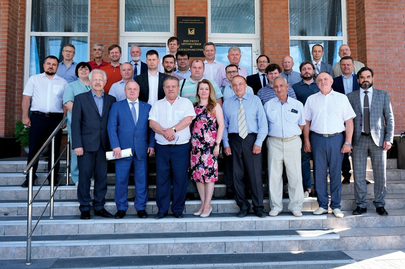 заседание Делового клуба руководителей «Содружество—Эффективность—Развитие» заседание Делового клуба руководителей «Содружество—Эффективность—Развитие»